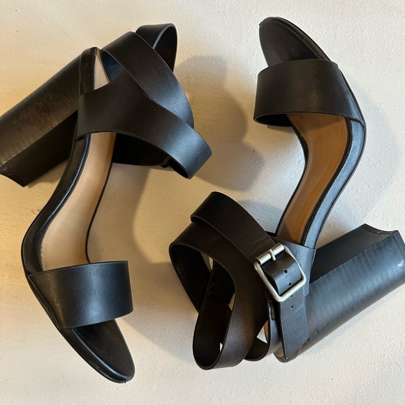 Heart In D Black Ankle Wrap Block Heeled Sandals Size 8.5 - Picture 9 of 13
